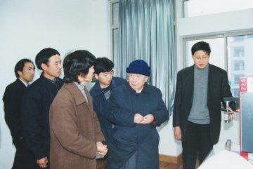 半岛在线注册官网正规渠道力学实验教学